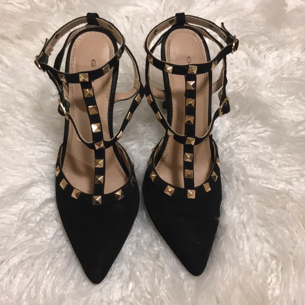 Gold Studded Pumps Black Pumps